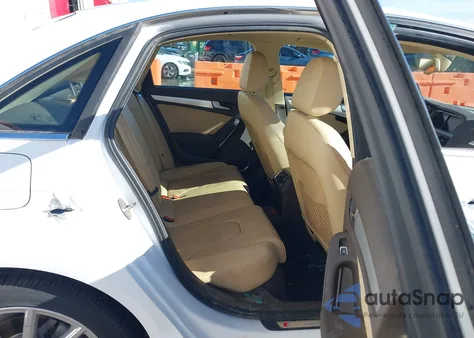 2015 Audi A4 2.0T Premium из США, поврежденный, VIN WAUFFAFL1FN021450